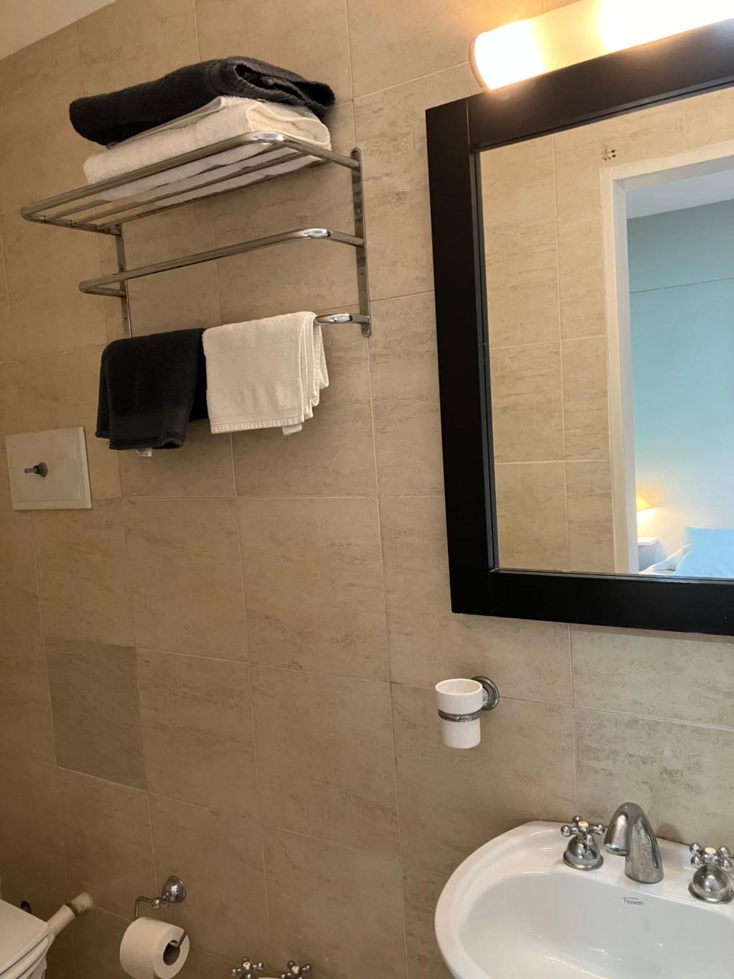 Studio Anchorena Y Juncal Apartment บัวโนสไอเรส ภายนอก รูปภาพ