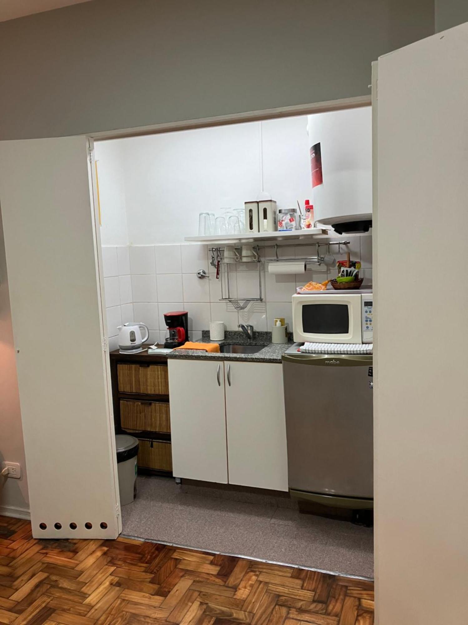 Studio Anchorena Y Juncal Apartment บัวโนสไอเรส ภายนอก รูปภาพ